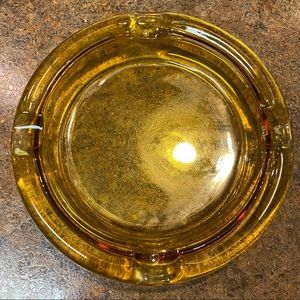 LARGE VINTAGE ASHTRAY